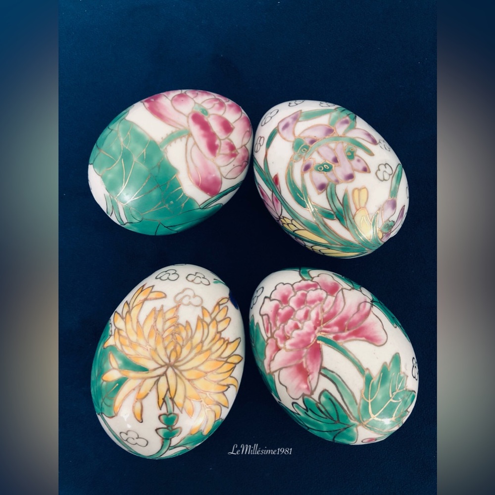 Vintage Handpainted Porcelain Eggs (Set of 4) | Collectible Chinoiserie |